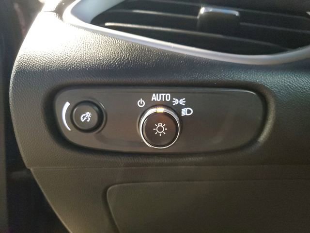 Used 2023 Chevrolet Malibu LT image 19