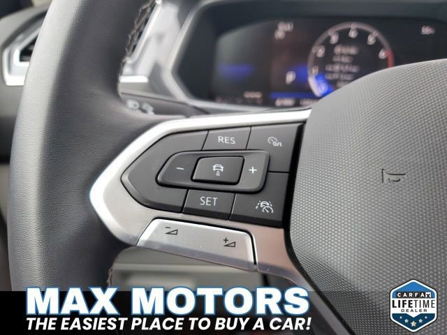 Used 2023 Volkswagen Tiguan SE image 25