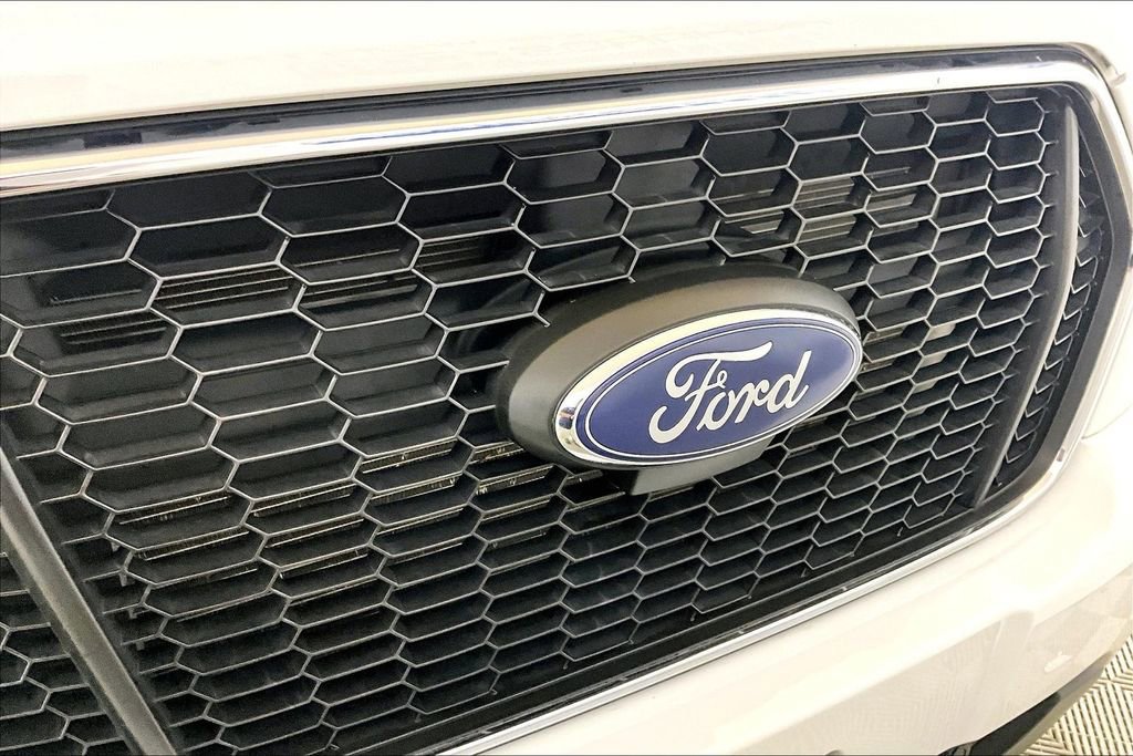 Certified 2024 Ford Transit 350 XLT RWD image 23