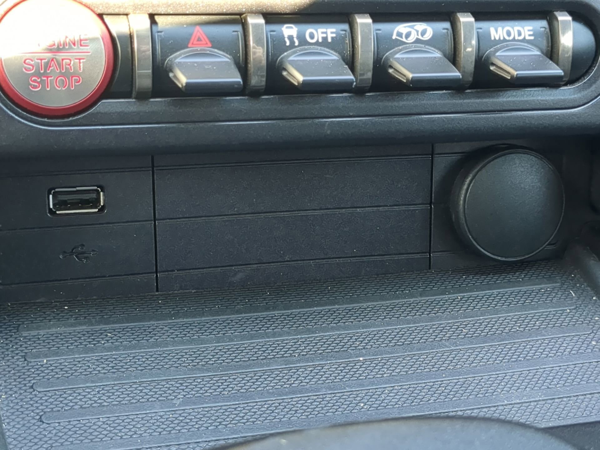 Certified 2022 Ford Mustang Shelby GT500 w/ Technology Package image 51