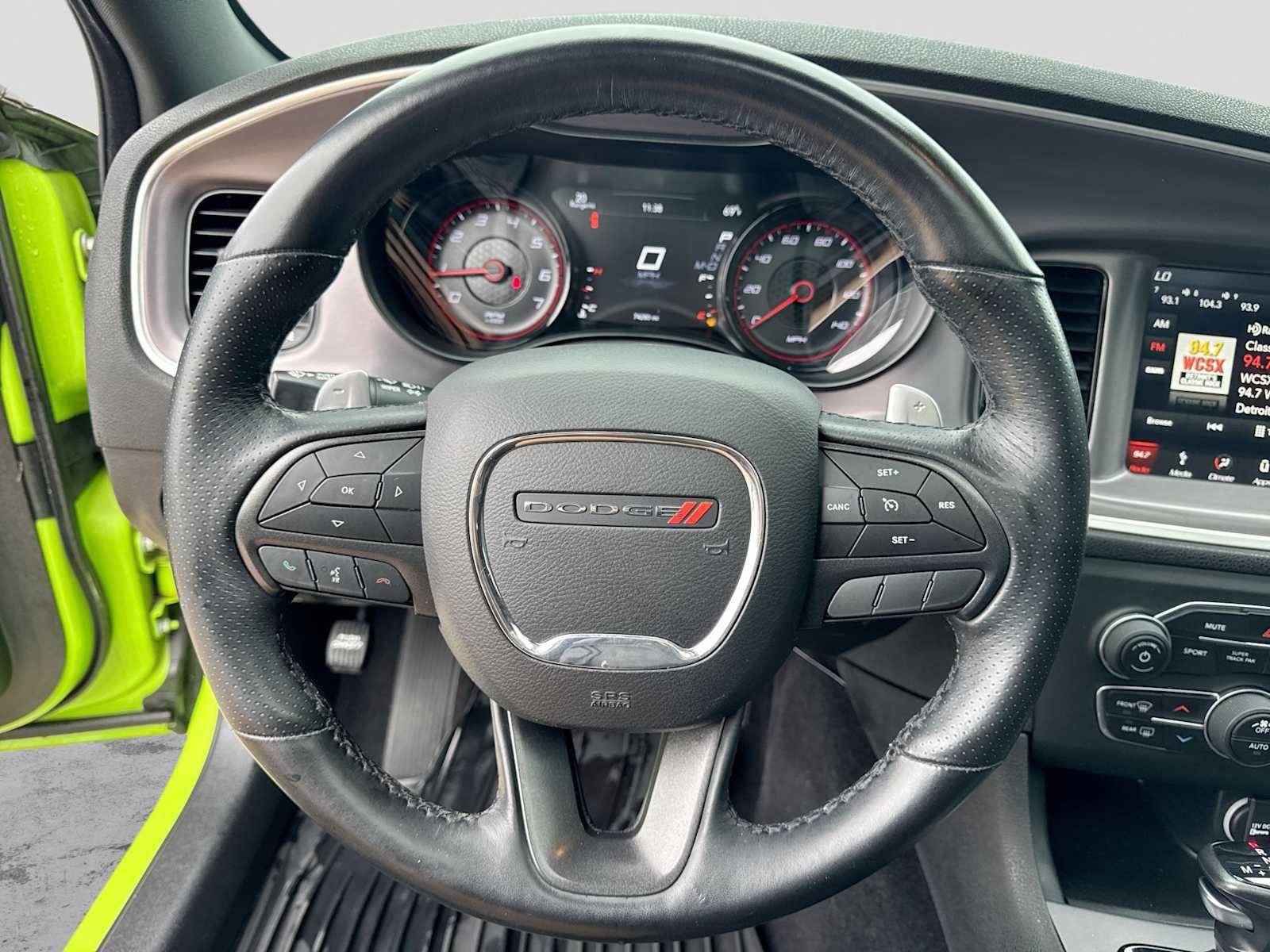 Used 2019 Dodge Charger SXT w/ Blacktop Package AWD/4WD image 22