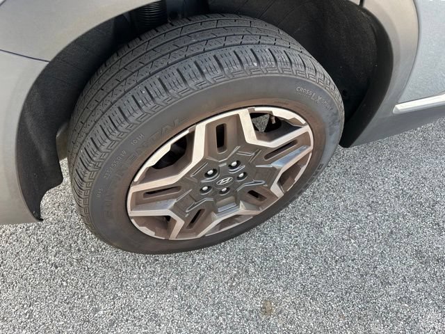 Used 2023 Hyundai Santa Fe Limited AWD/4WD image 7