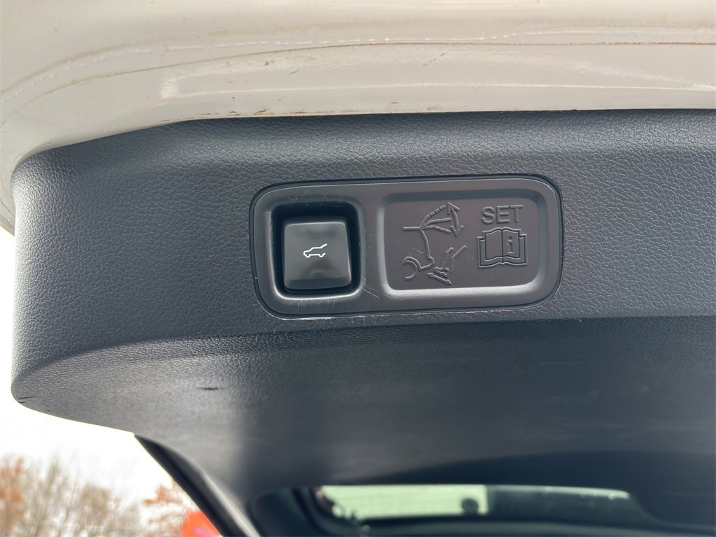 Certified 2021 Ford Expedition Max XLT image 34