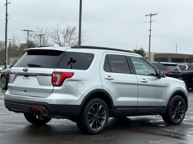 Certified 2017 Ford Explorer XLT w/ Equipment Group 202A image 8