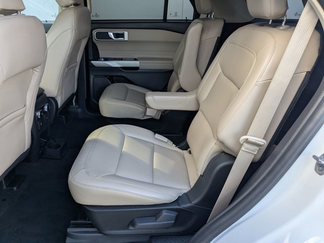 Certified 2022 Ford Explorer XLT w/ Equipment Group 202A image 30