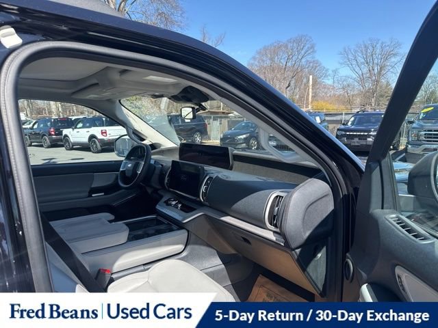 Certified 2025 Ford Expedition Max Active AWD/4WD image 11