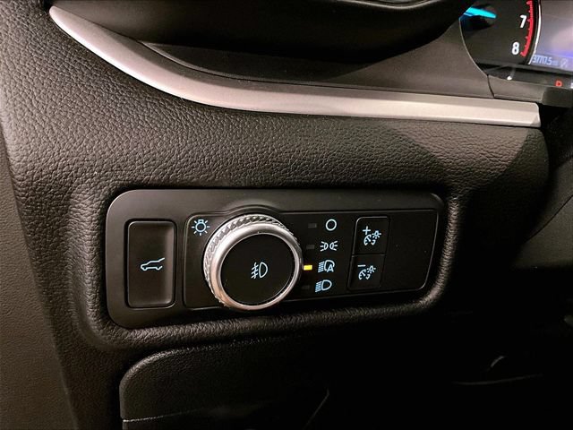 Certified 2021 Ford Explorer XLT w/ Equipment Group 202A AWD/4WD image 31