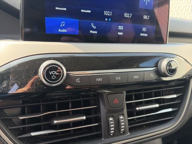 Certified 2022 Ford Escape SEL FWD image 19
