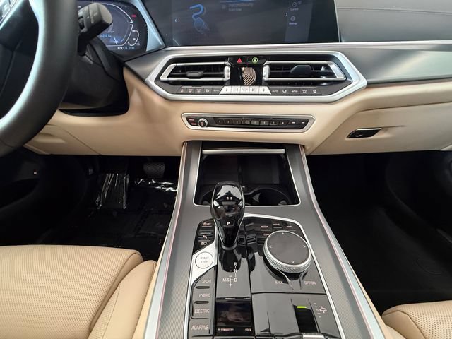 Used 2022 BMW X5 xDrive45e w/ Luxury Seating Package AWD/4WD image 15