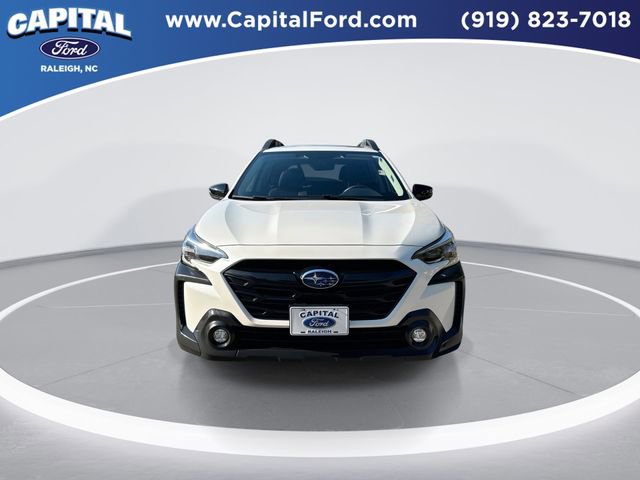 Used 2025 Subaru Outback Onyx Edition AWD/4WD image 3