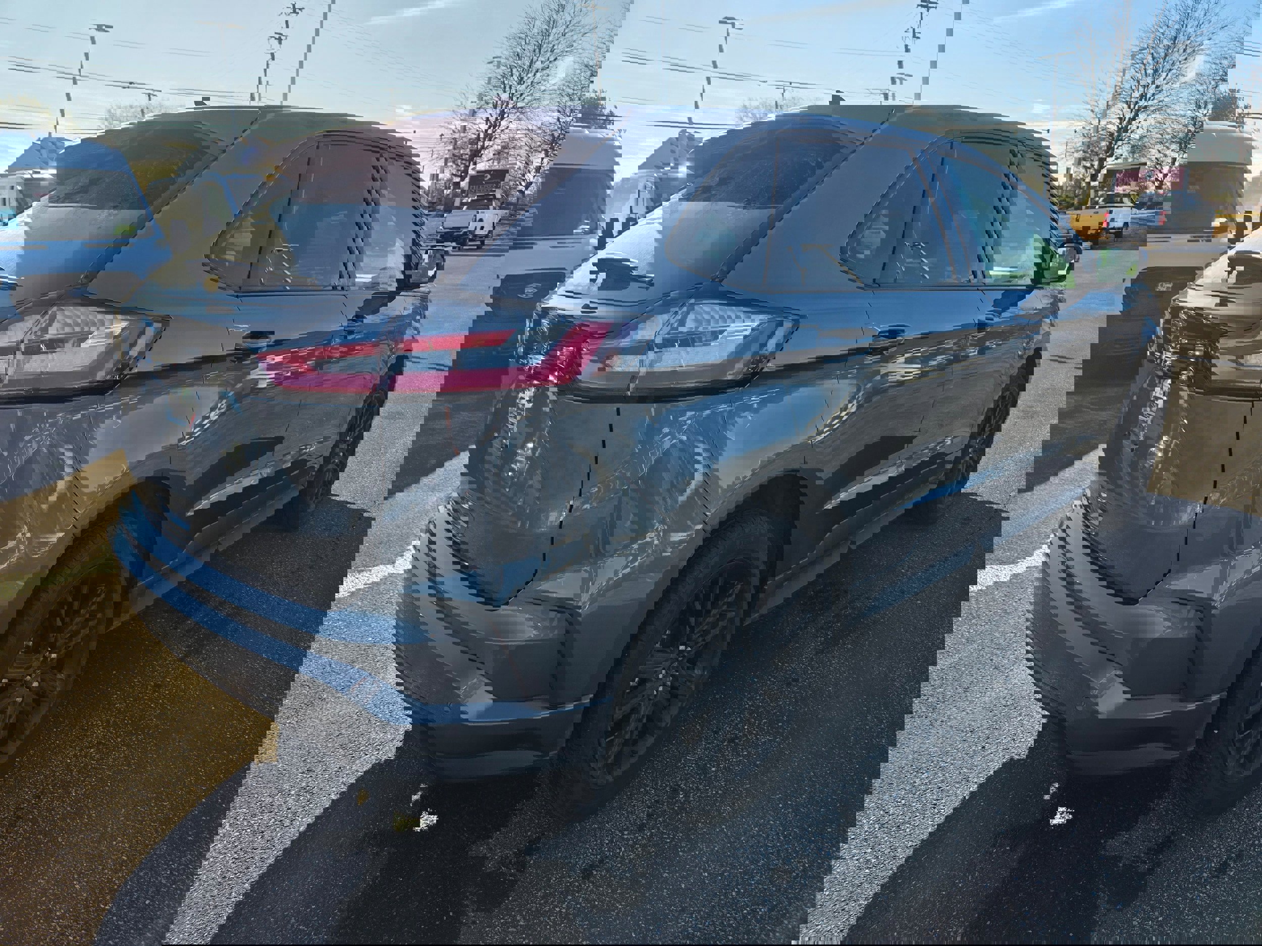 Certified 2024 Ford Edge ST-Line image 3