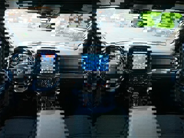 Certified 2022 Ford F150 XLT w/ Equipment Group 302A High image 19