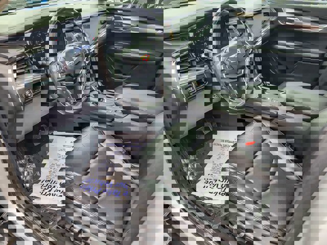 Used 2018 Cadillac XT5 Luxury w/ Driver Awareness Package image 12