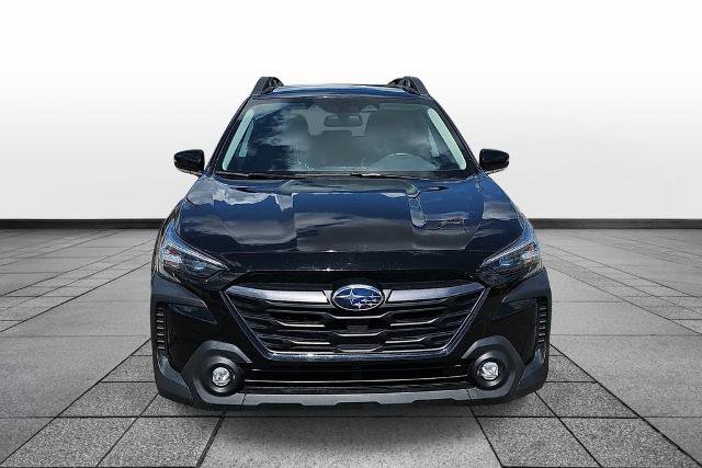 Used 2023 Subaru Outback Premium AWD/4WD image 2