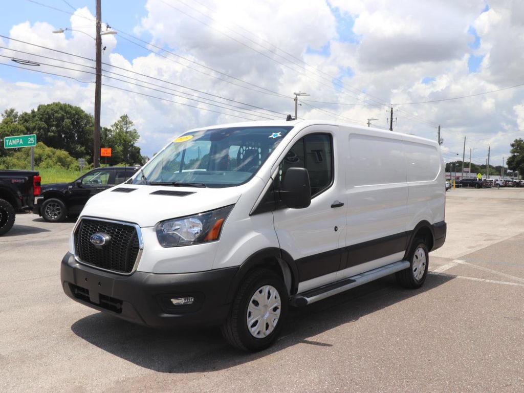 Certified 2025 Ford Transit 250 Low Roof w/ Exterior Upgrade Package RWD image 5