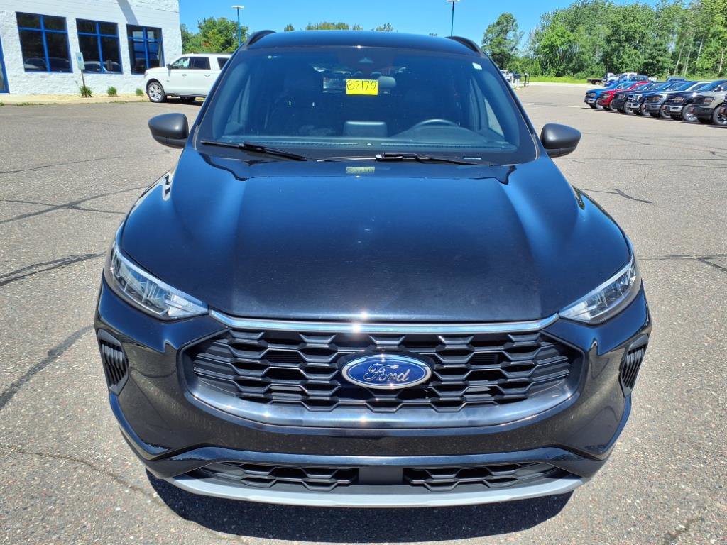 Certified 2023 Ford Escape ST-Line image 8