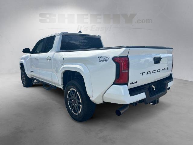 Used 2025 Toyota Tacoma TRD Sport AWD/4WD image 13