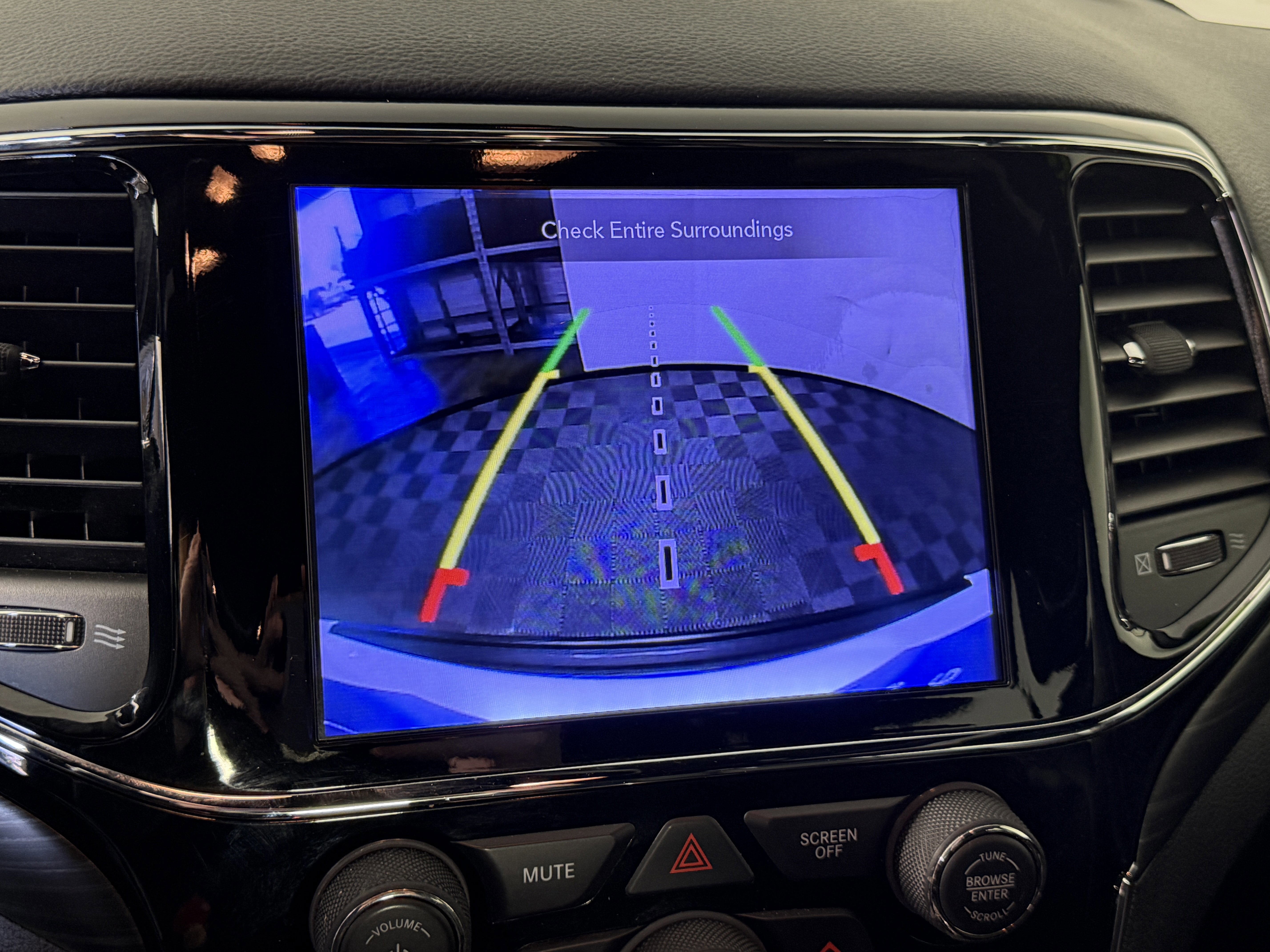 Used 2020 Jeep Grand Cherokee Altitude image 20