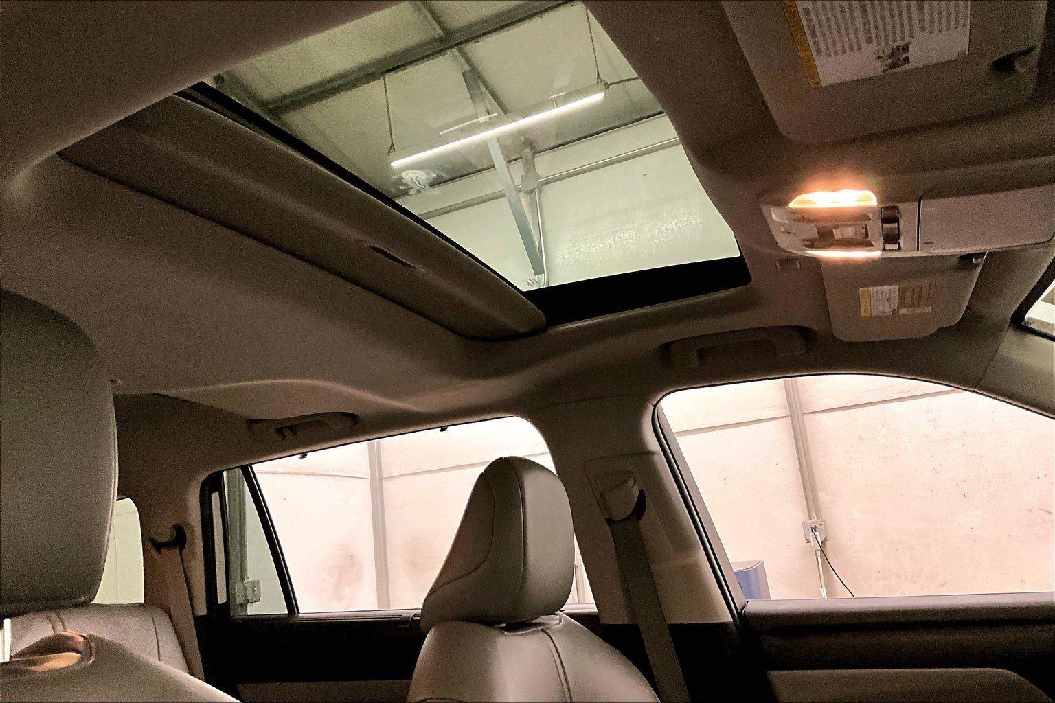 Used 2022 Toyota Highlander XLE image 21