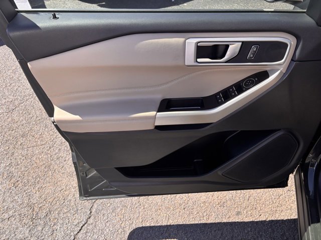 Certified 2022 Ford Explorer XLT w/ Equipment Group 202A image 23