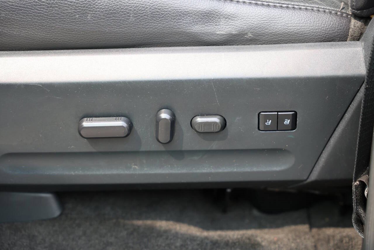 Certified 2017 Ford Expedition EL Limited w/ Equipment Group 301A image 24