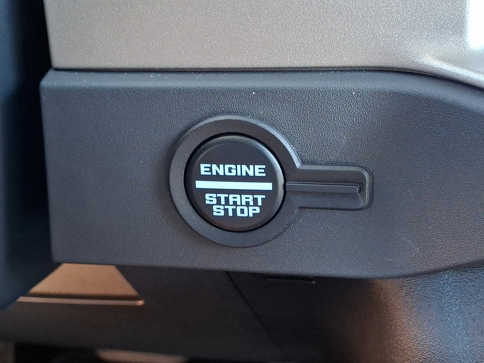 Certified 2025 Ford Bronco Outer Banks AWD/4WD image 26