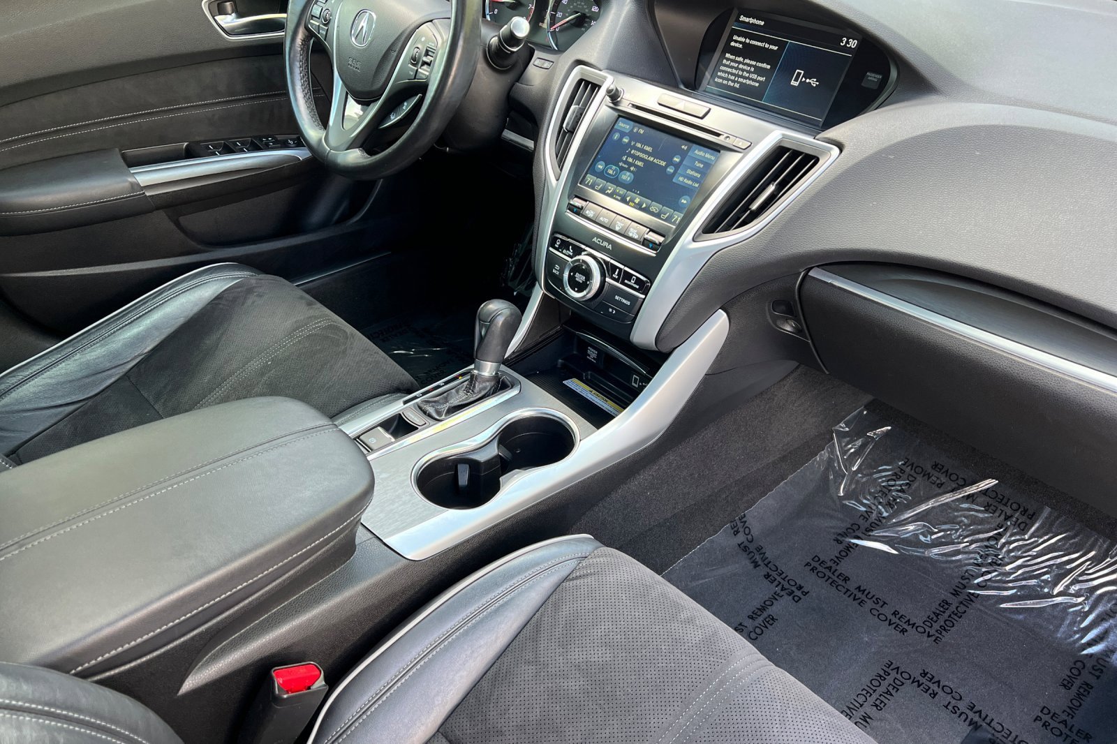 Used 2019 Acura TLX 2.4L Technology Pkg w/A-Spec P image 16