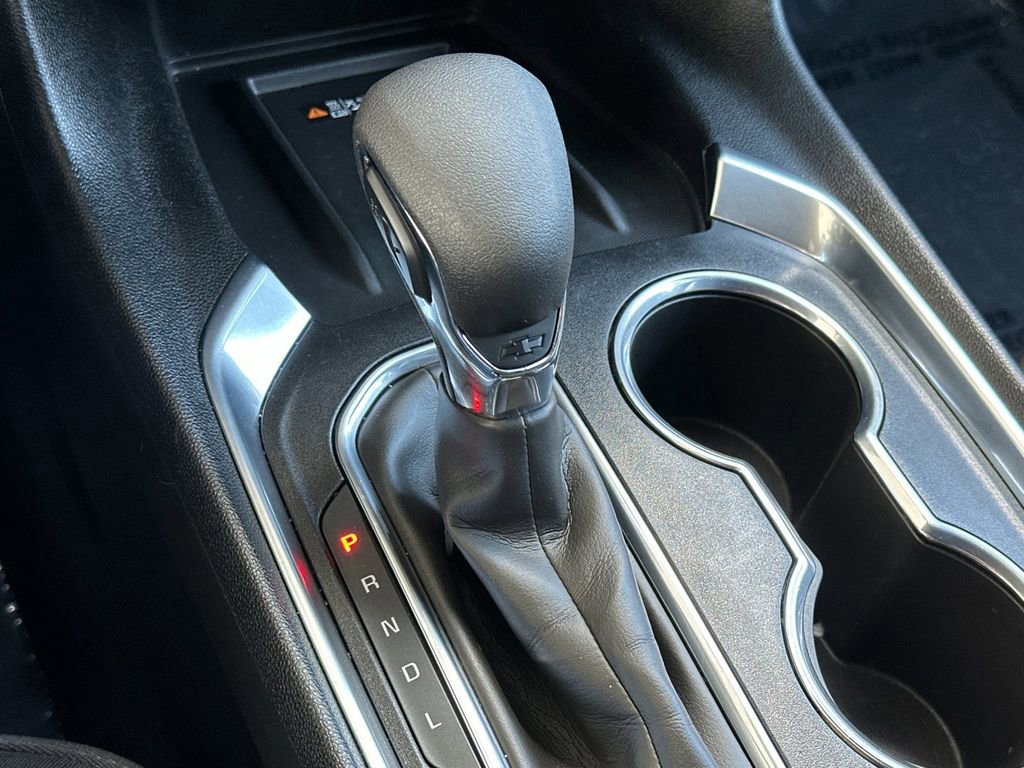 Used 2023 Chevrolet Traverse LT image 21