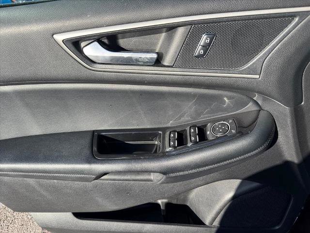 Certified 2018 Ford Edge SEL w/ Equipment Group 201A image 19