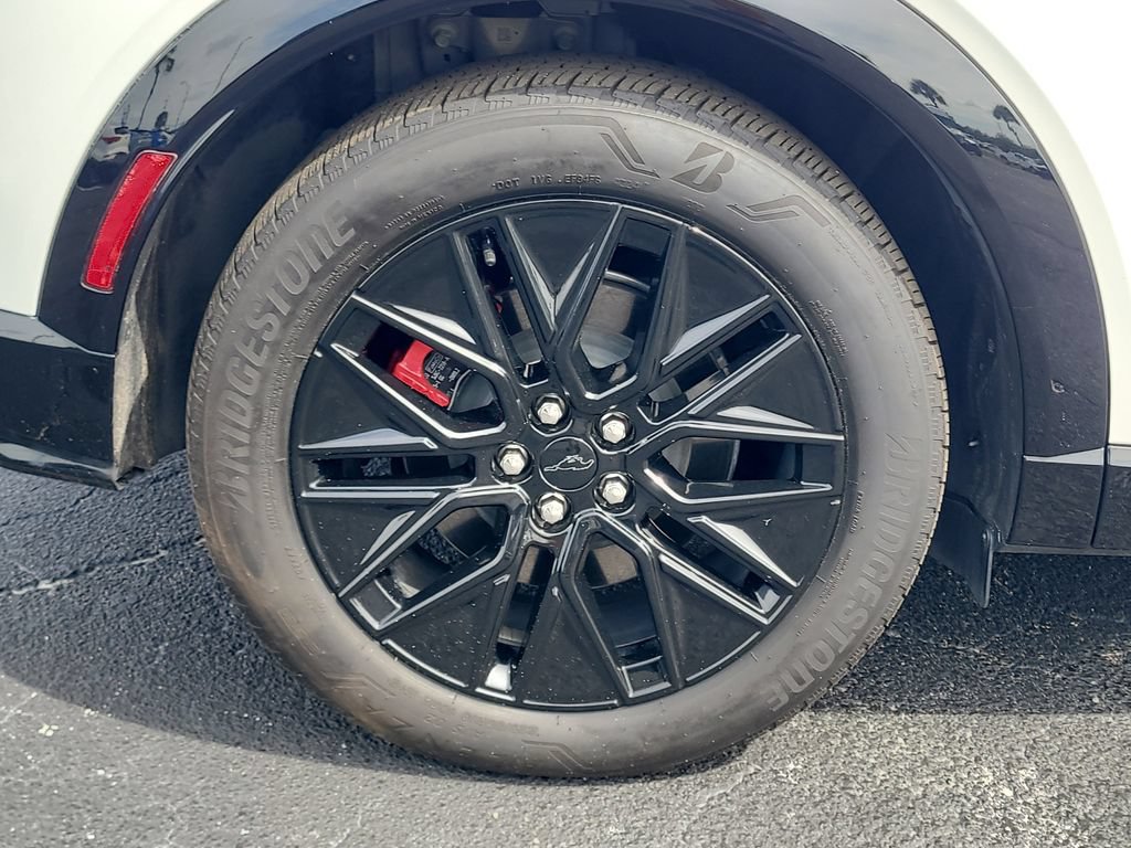 Certified 2025 Ford Mustang Mach-E Premium w/ Sport Appearance Package AWD/4WD image 5