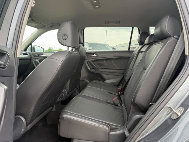 Used 2024 Volkswagen Tiguan SE FWD image 11