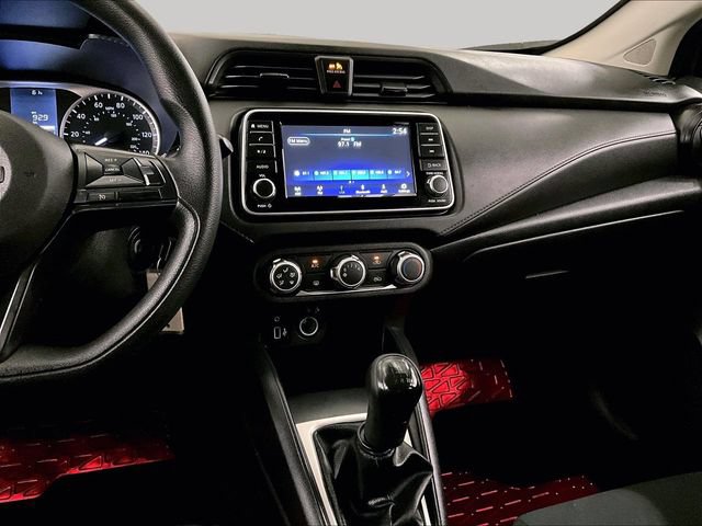 Used 2023 Nissan Versa S FWD image 6