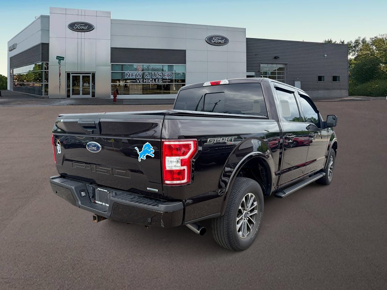 Certified 2020 Ford F150 XLT w/ Equipment Group 302A Luxury AWD/4WD image 11
