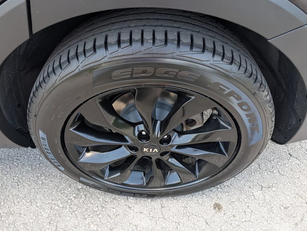 Used 2020 Kia Sorento S AWD/4WD image 32