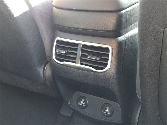 Used 2023 Hyundai Santa Fe SEL image 14