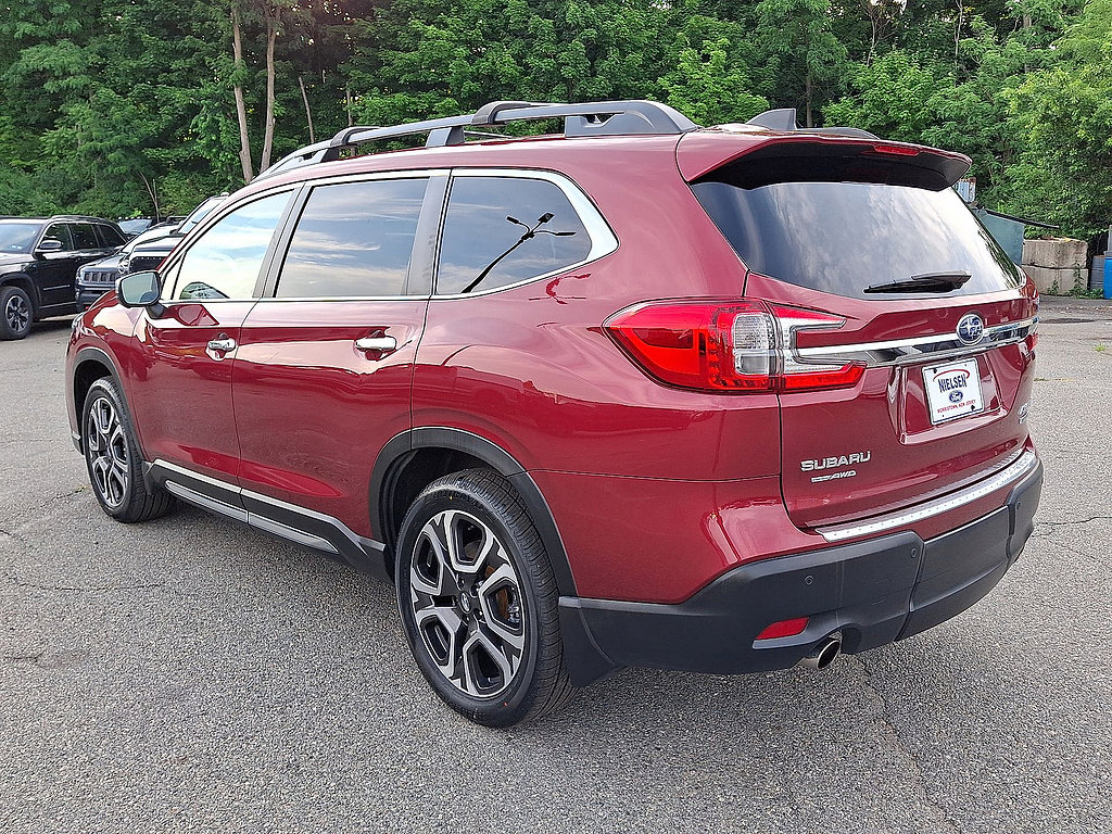 Used 2023 Subaru Ascent Touring AWD/4WD image 28