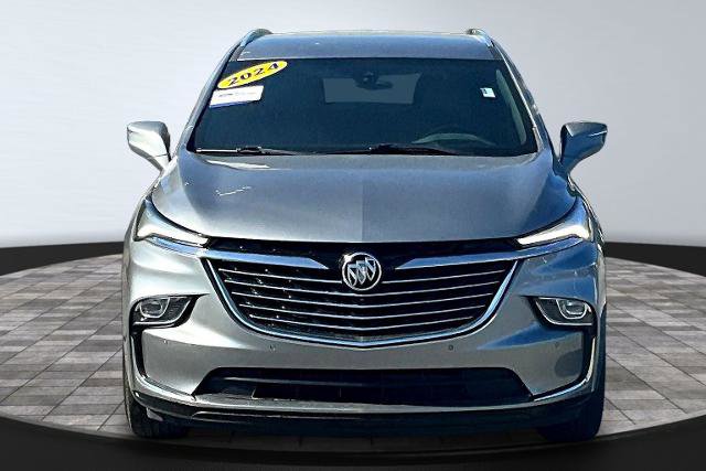 Used 2024 Buick Enclave Premium FWD image 3