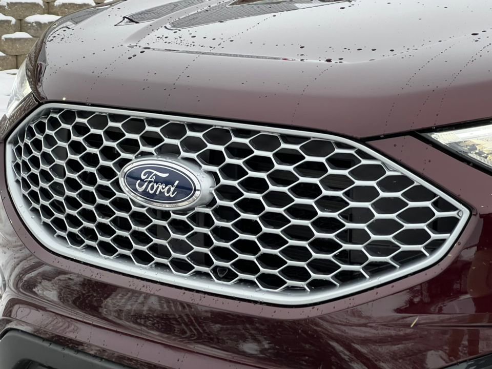 Certified 2024 Ford Edge SEL w/ Convenience Package image 38