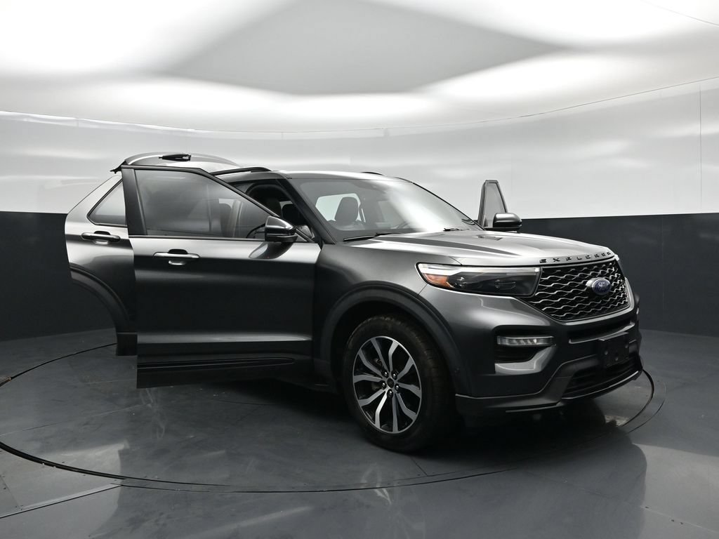 Certified 2020 Ford Explorer ST w/ Premium Technology Package AWD/4WD image 35
