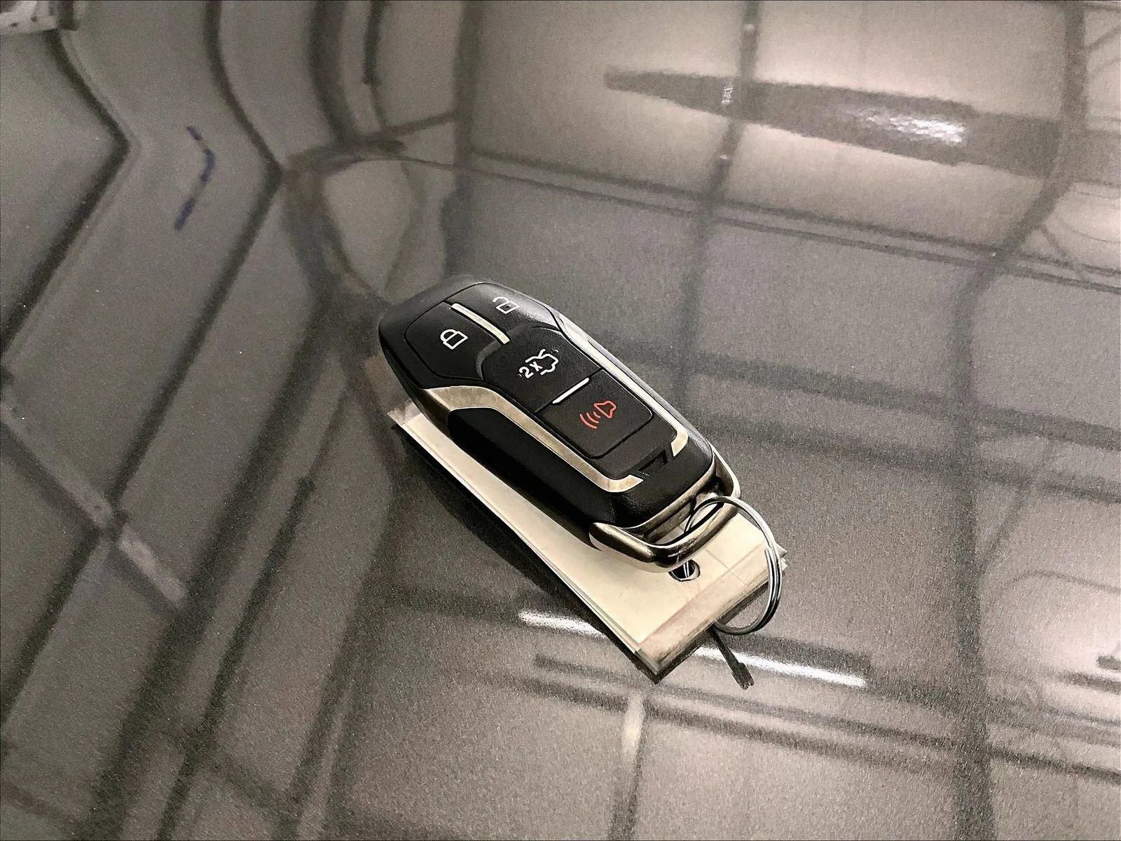 Certified 2017 Ford Mustang Shelby GT350 image 9