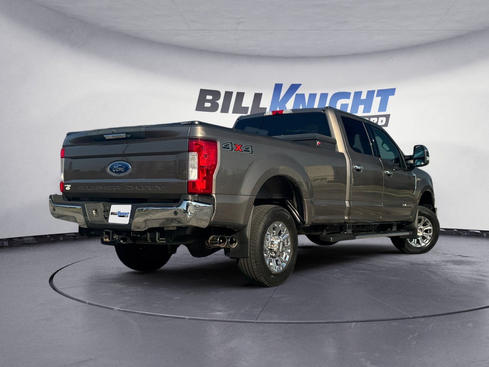 Certified 2019 Ford F350 XLT w/ XLT Premium Package AWD/4WD image 5