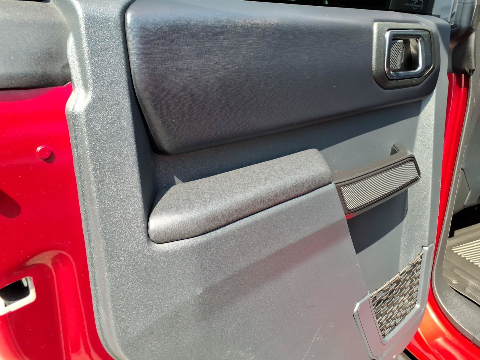Certified 2025 Ford Bronco Badlands AWD/4WD image 24