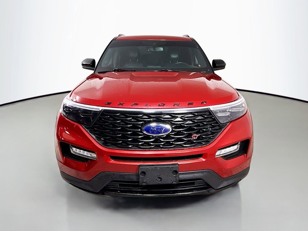 Certified 2022 Ford Explorer ST-Line w/ Class IV Trailer Tow Package image 9