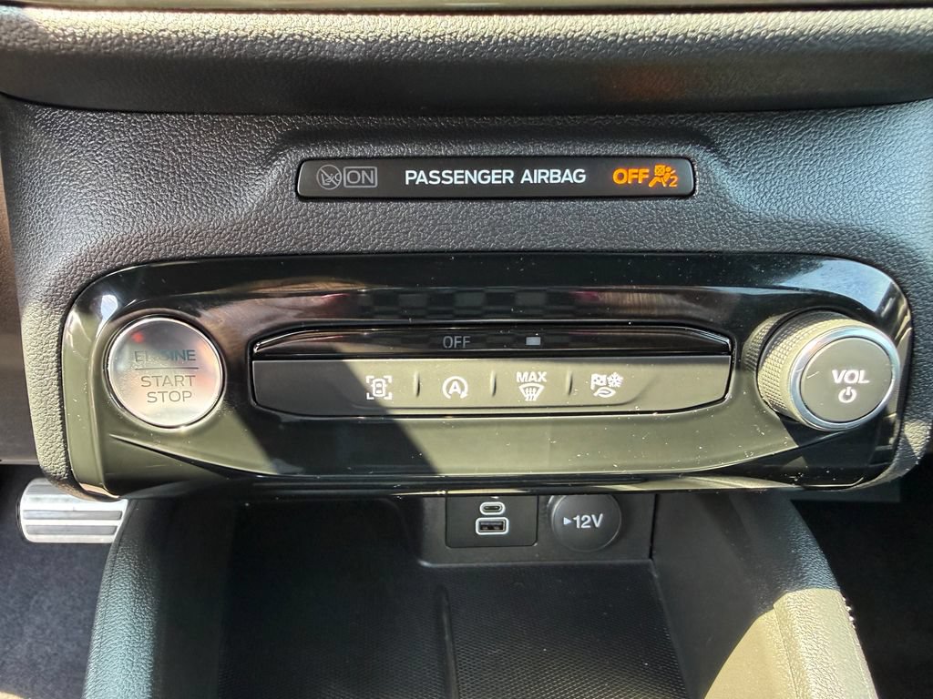 Certified 2024 Ford Escape ST-Line w/ Tech Pack #1 AWD/4WD image 30