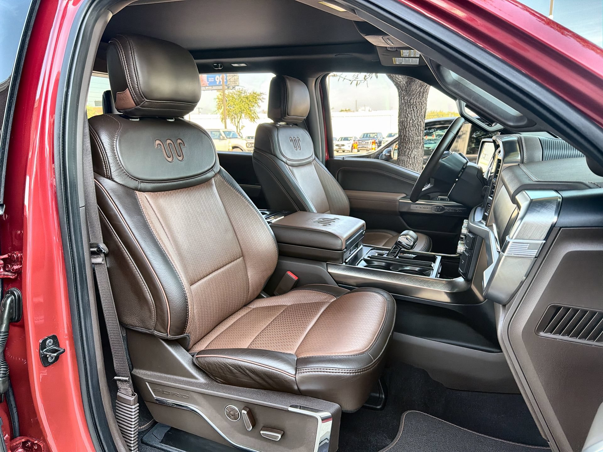 Certified 2025 Ford F150 King Ranch w/ FX4 Off-Road Package AWD/4WD image 25