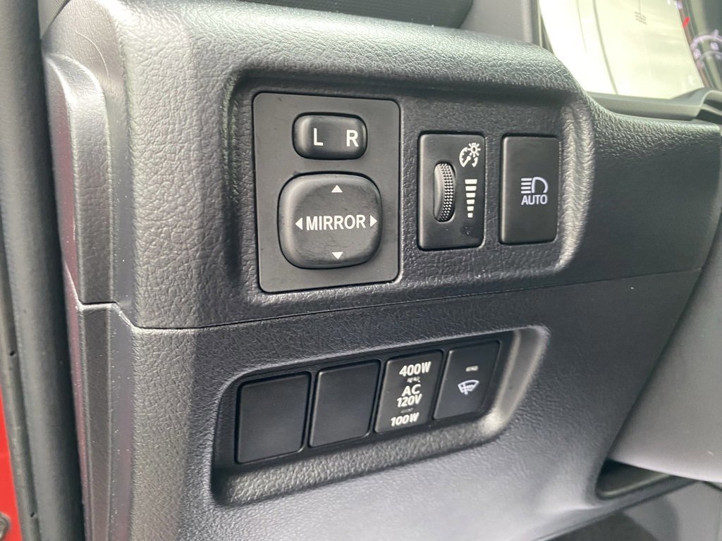 Used 2024 Toyota 4Runner TRD Off-Road Premium image 16