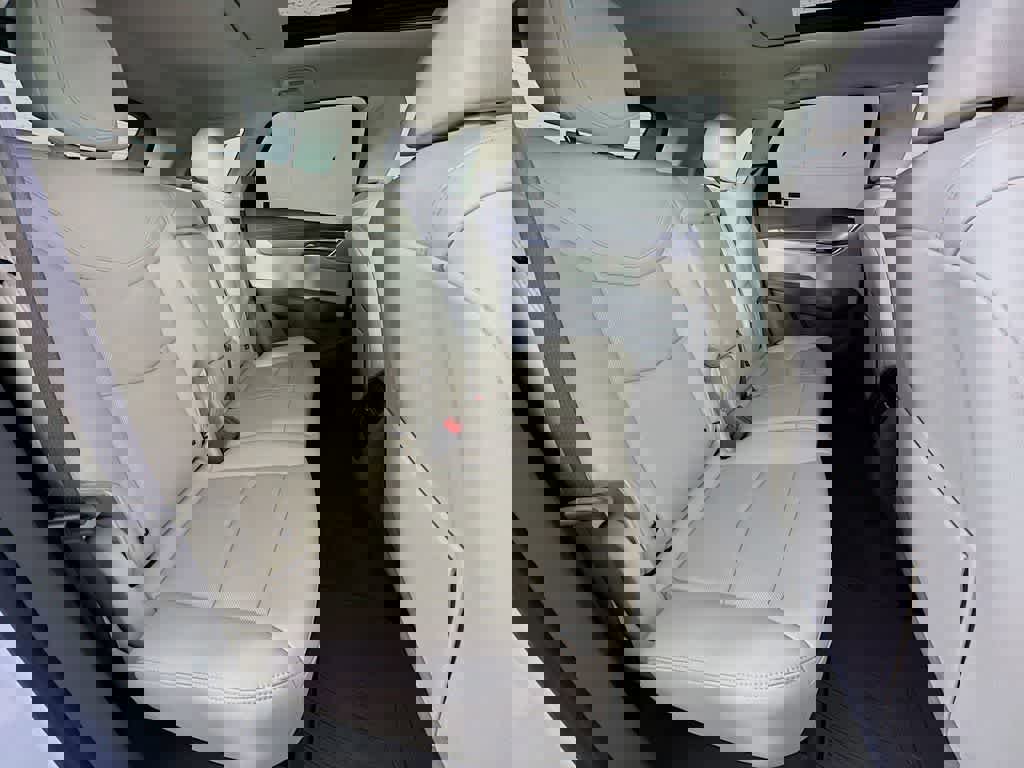 Used 2022 Cadillac XT5 Premium Luxury image 34