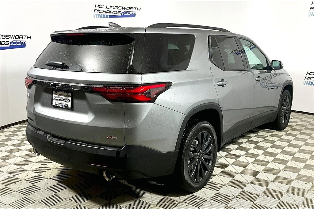 Used 2023 Chevrolet Traverse RS w/ LPO, Floor Liner Package image 10