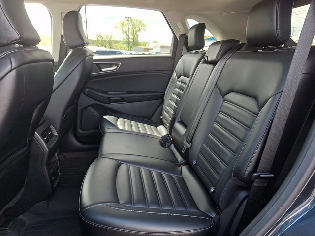 Certified 2023 Ford Edge SEL w/ Convenience Package AWD/4WD image 11