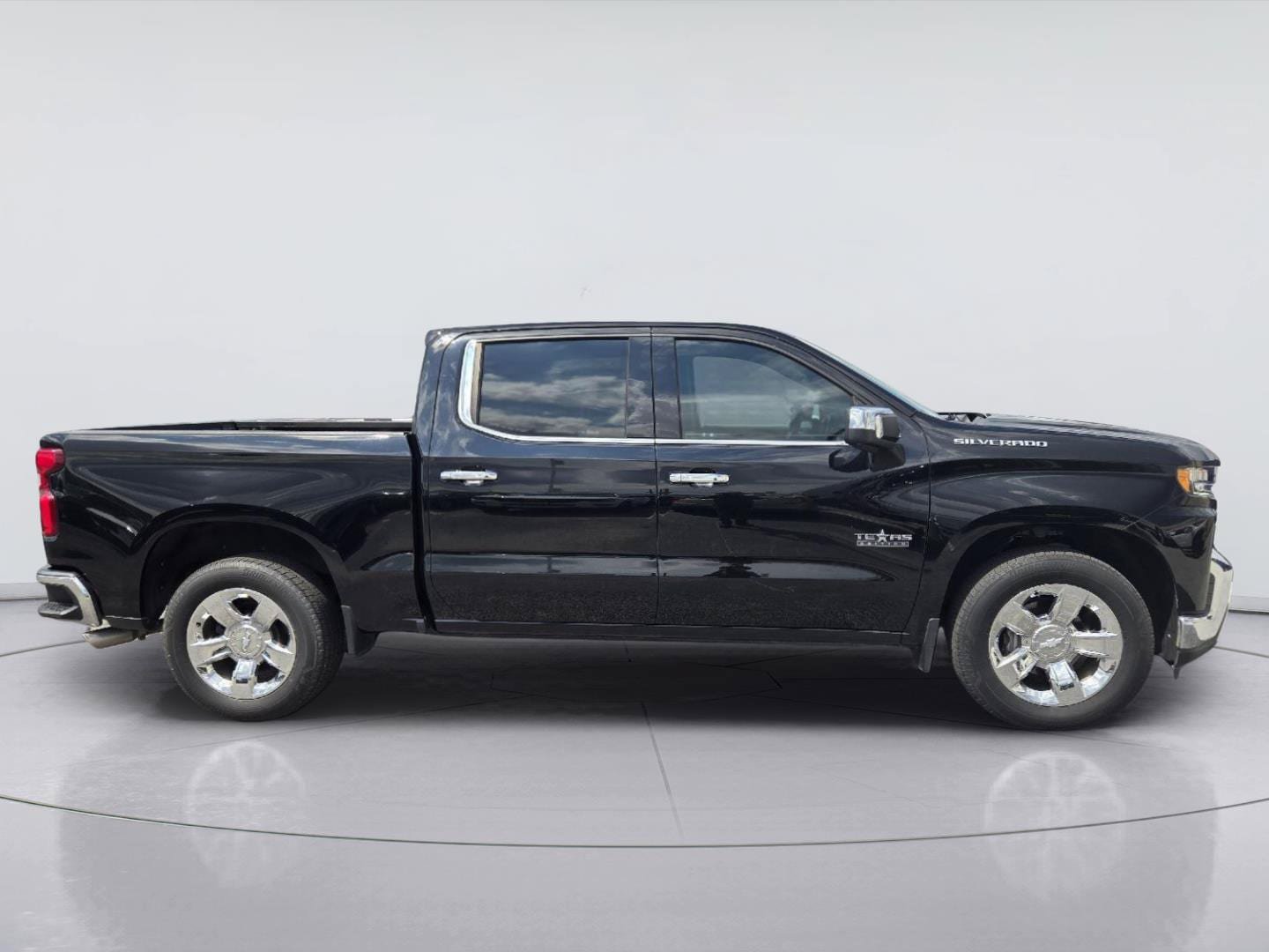 Used 2021 Chevrolet Silverado 1500 LTZ RWD image 5